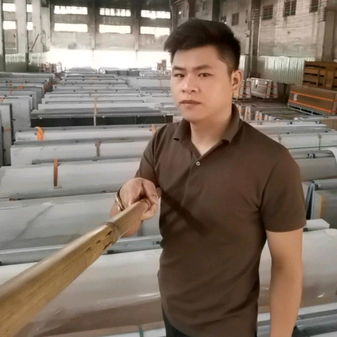 新明珠岩板顺辉天成德丰一级合格仓库