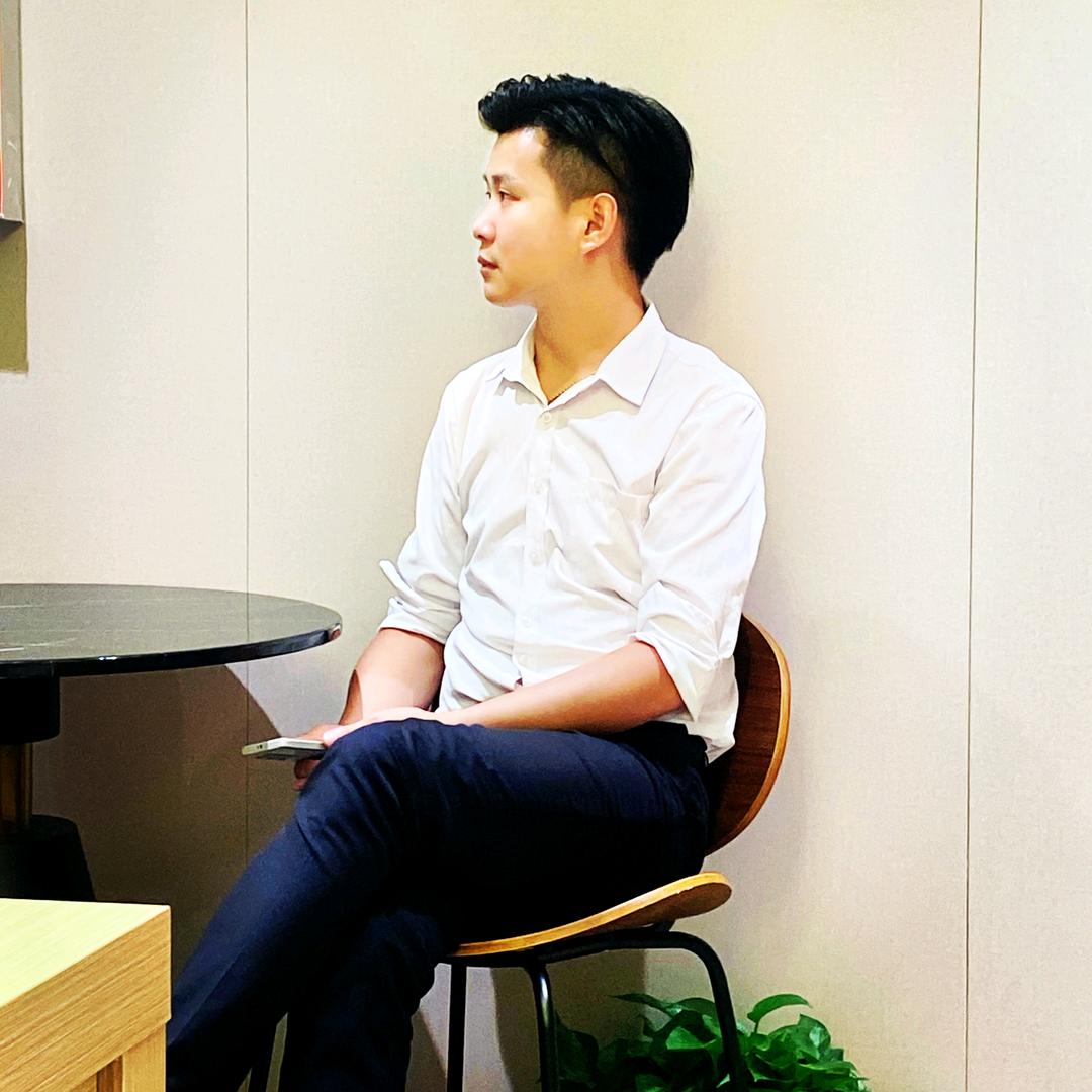 沸腾小龙哥