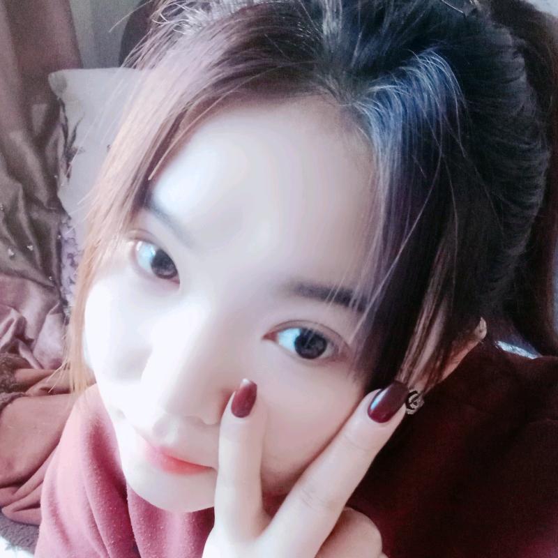 @   是霞霞吖