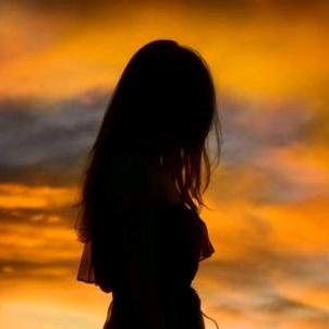 心若浮沉，浅笑安然