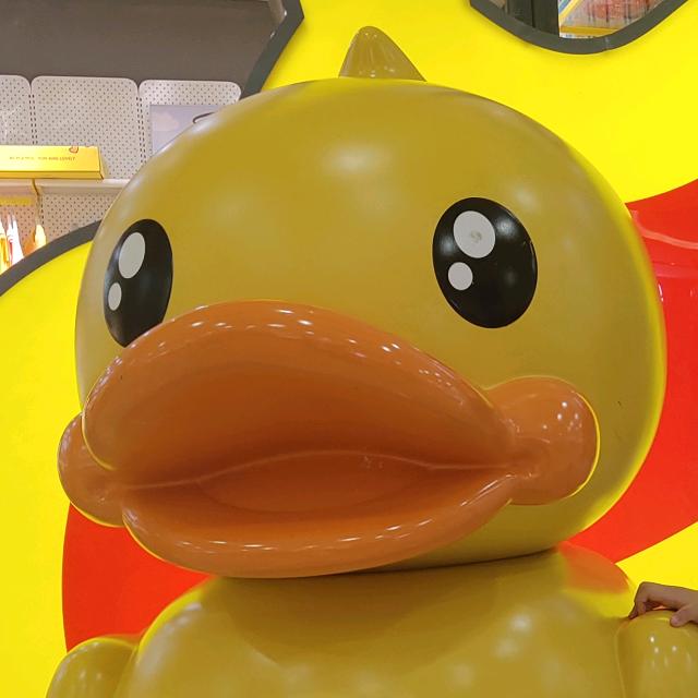 魏..