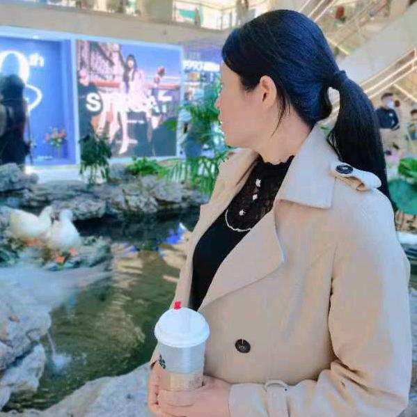 坚强女人