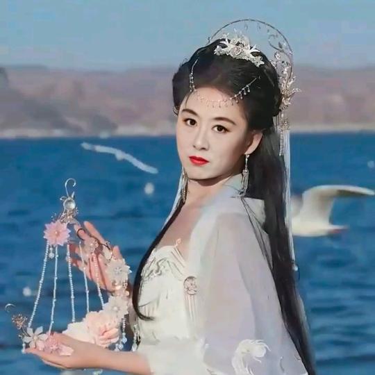 沉默ʘᴗʘ