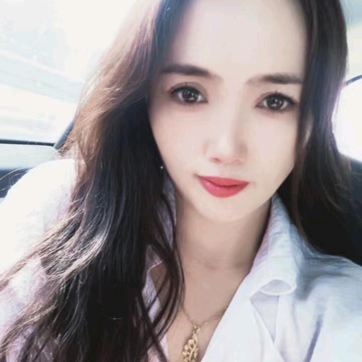 李丽