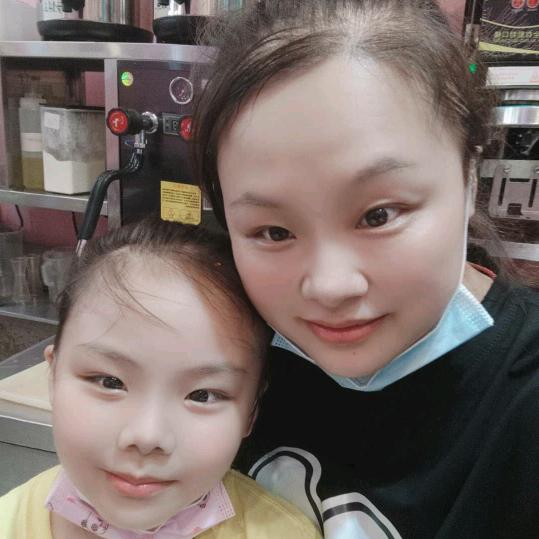 是波哥家的小姐姐呀（纯手工簰洲湾鱼圆）