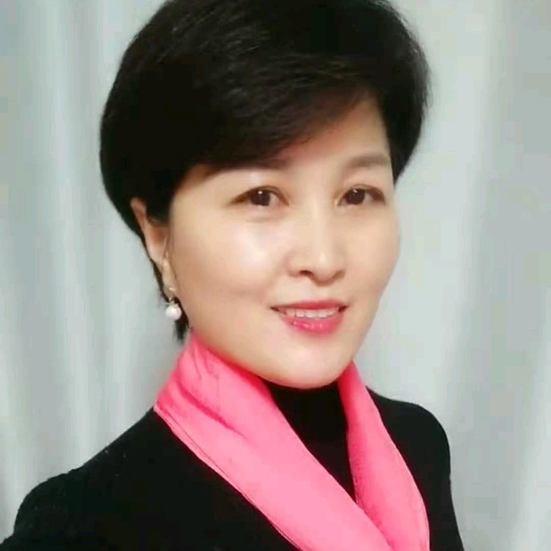 彩云爱舞