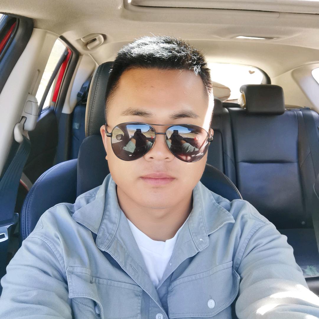 成都小何主营家用代步车