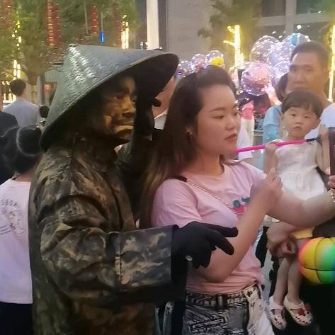 铜人友哥