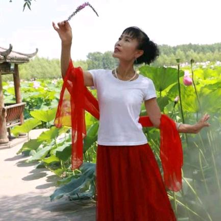 美艳