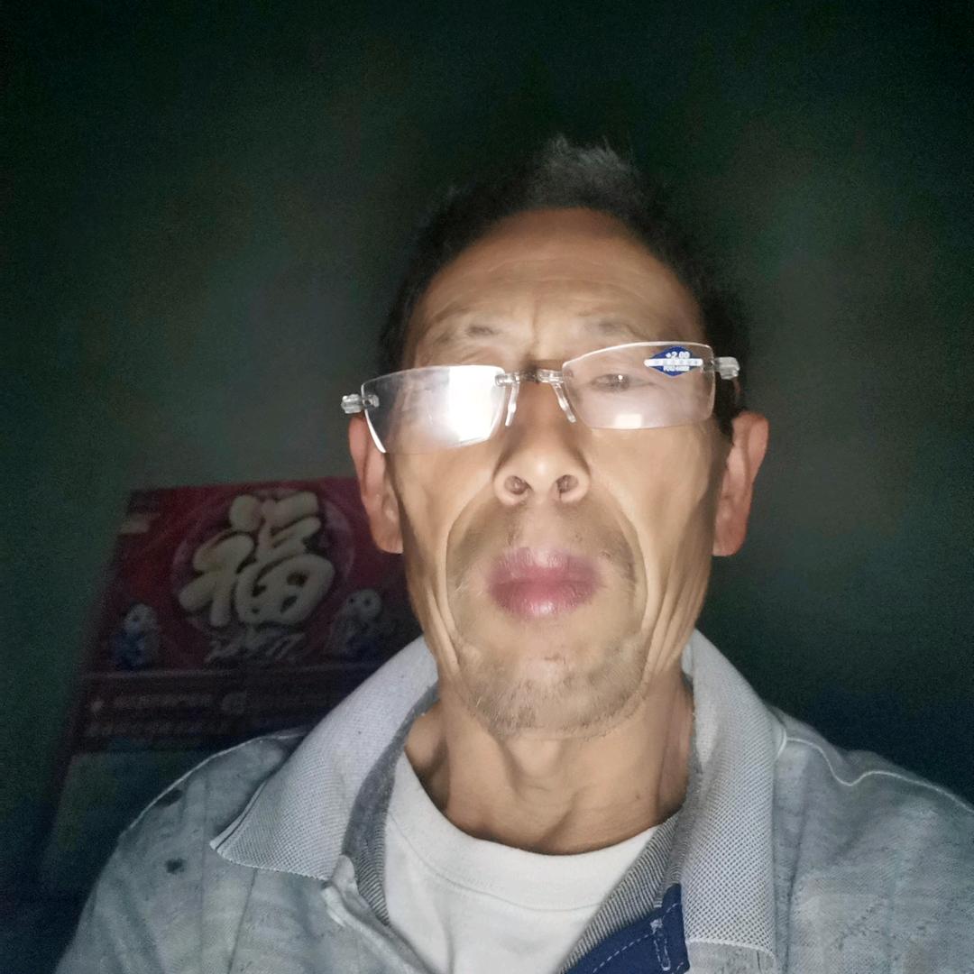 安明绿