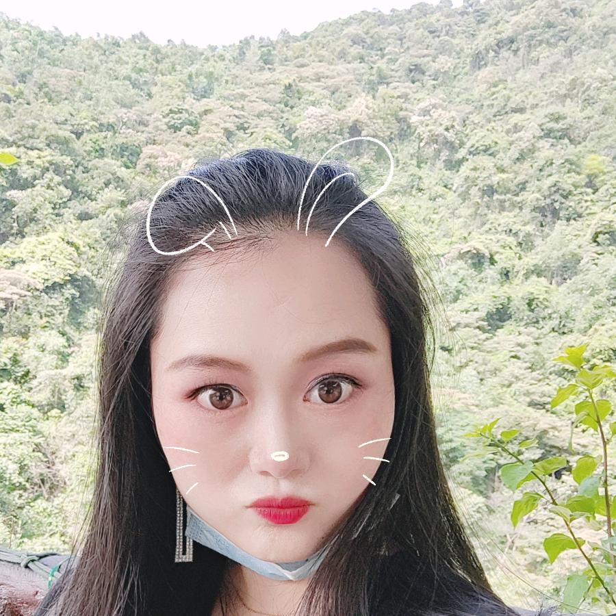 小彤彤