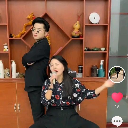 高平三小（夫妇）