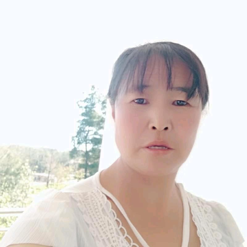 花开万年红。赵