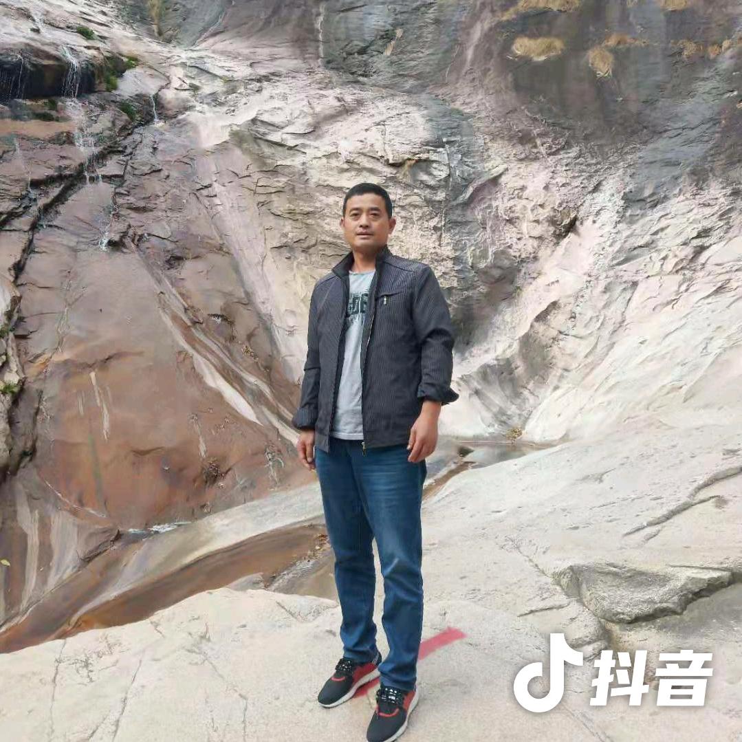 <快乐男人>
