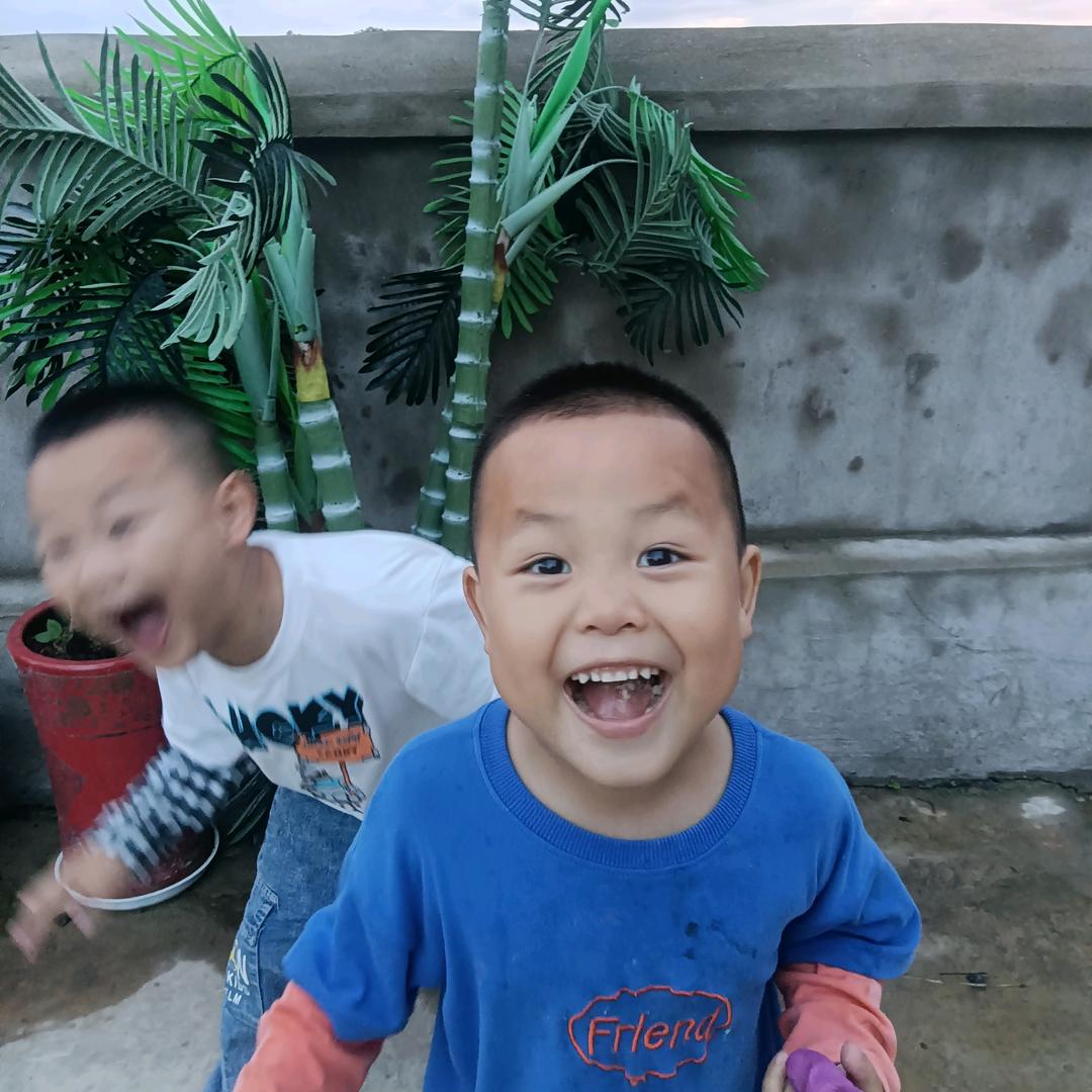 汤美章