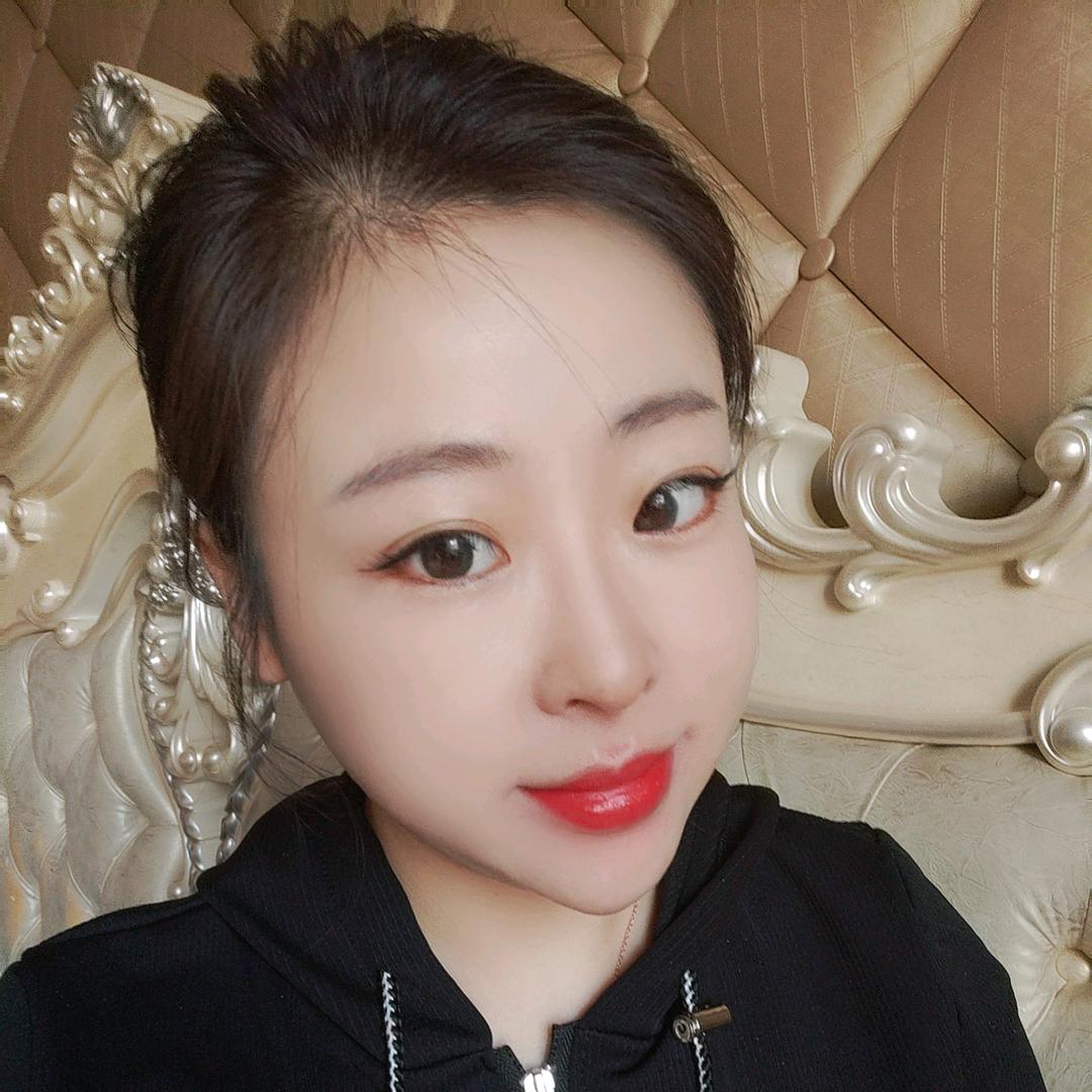 刘小样爱美食