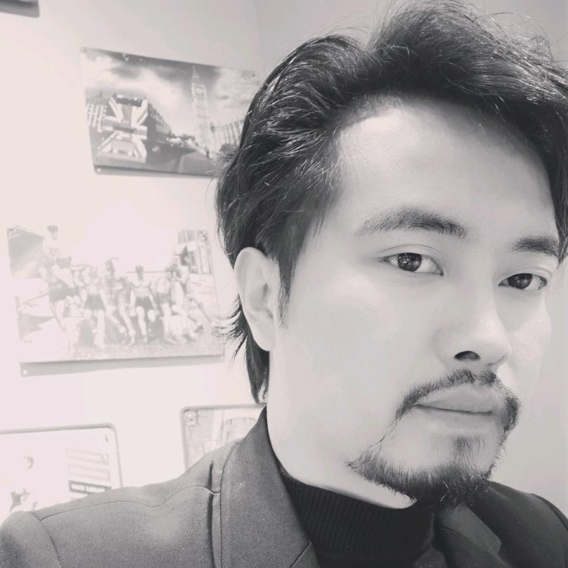 川美岱 素颜灯泡肌~华哥