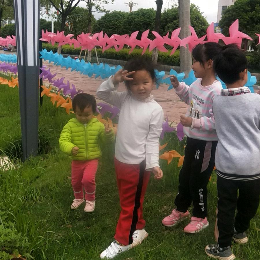江小燕头像