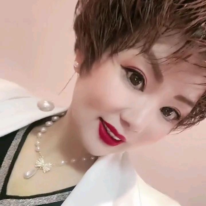 霞姐霸气