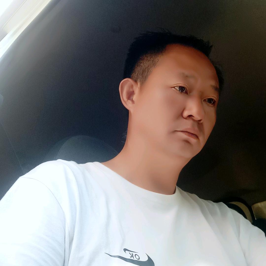 红太阳酸汤猪脚火锅