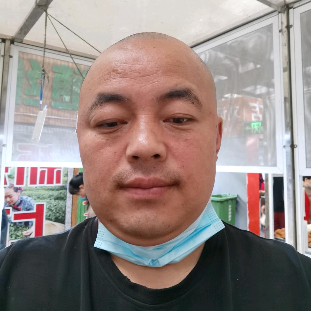 十堰张湾市场东北豆腐