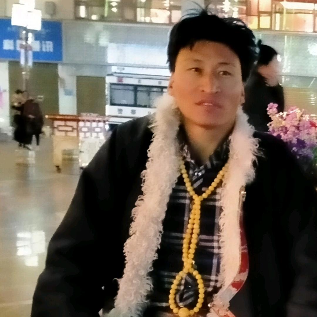 格吉曲生