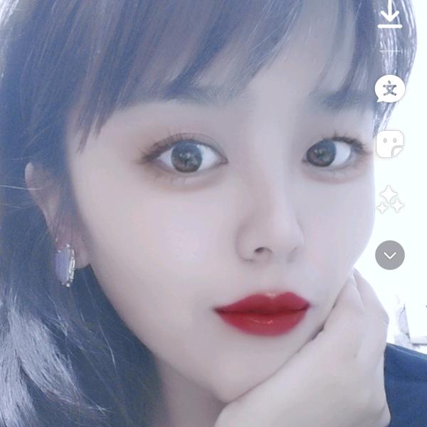 一朵玫瑰🌹