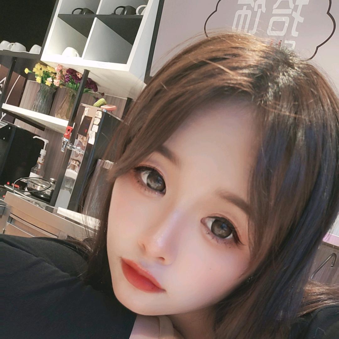 莉莉