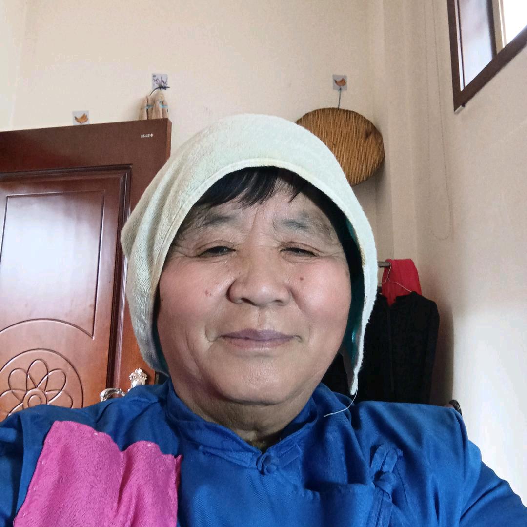 坚強奶奶晚上8点30分首播。