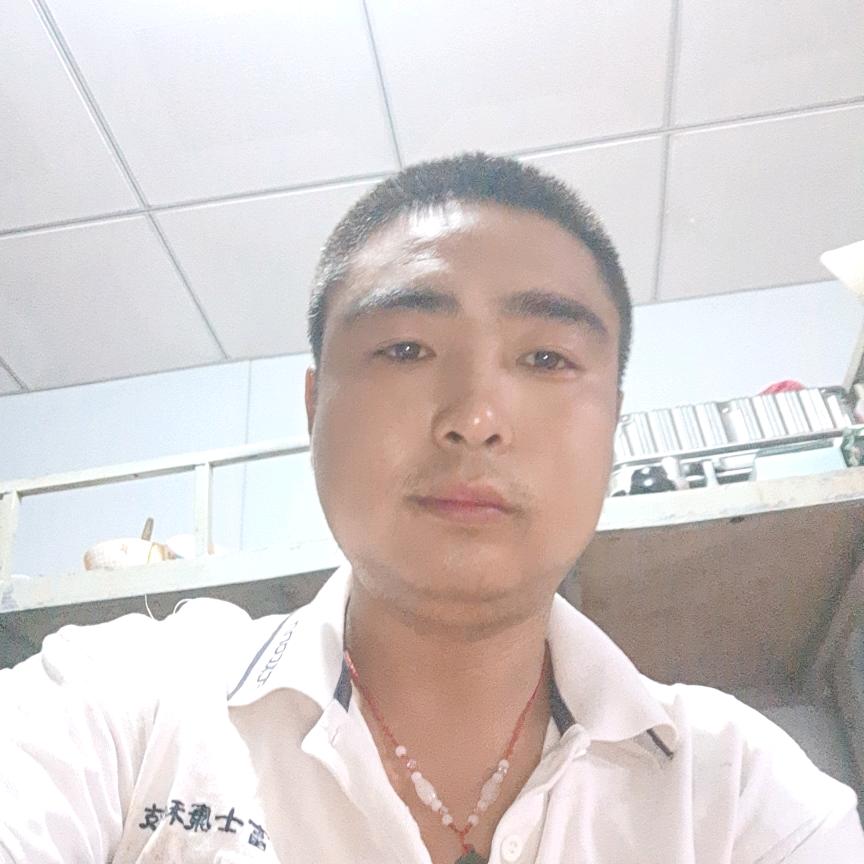 紧握左手