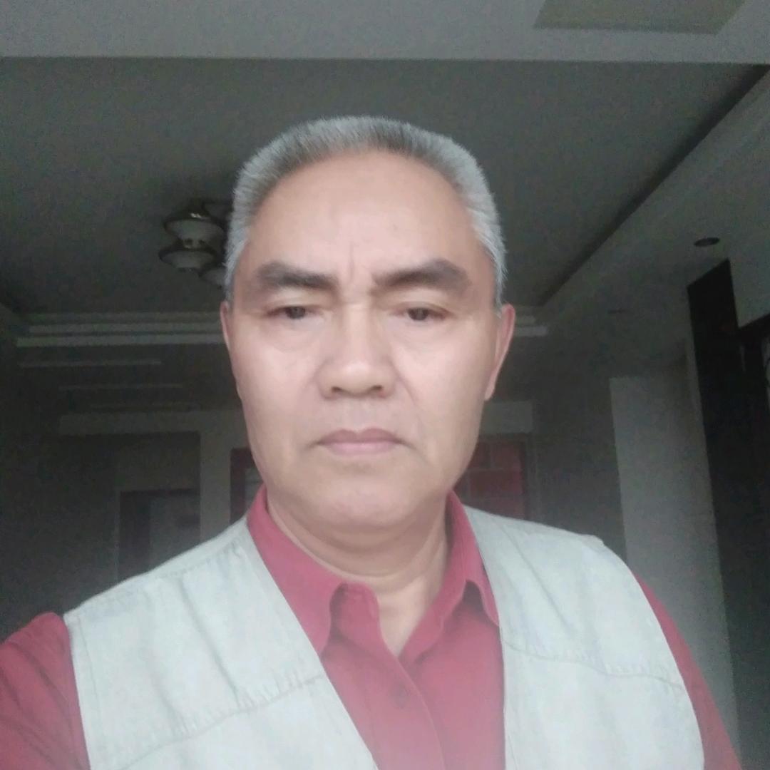 闲逸散人
