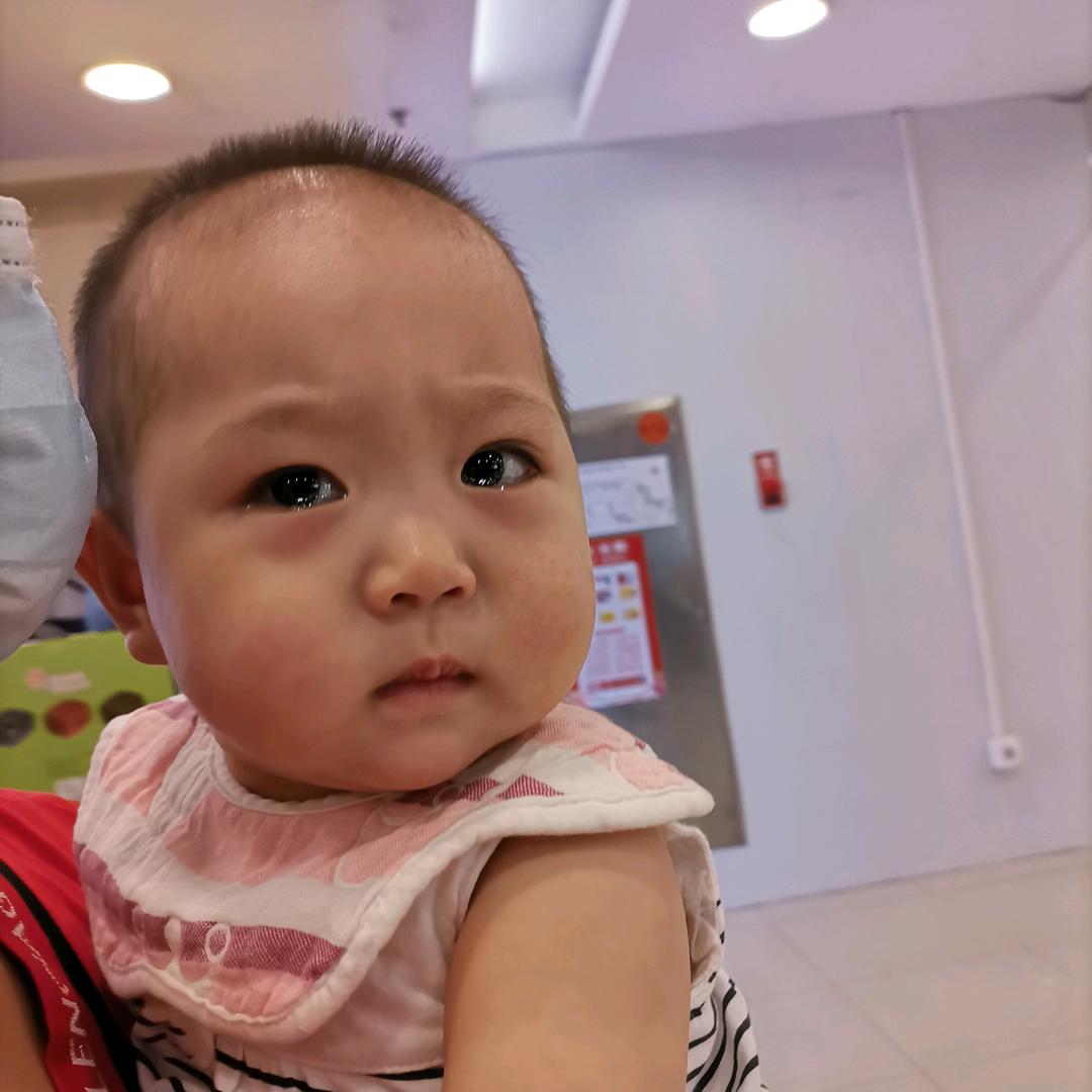 高居宝地财旺盛的美少女