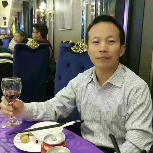 邓世家族