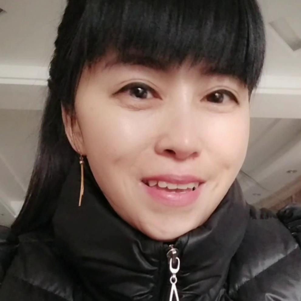 承楚时代好又多超市，燕子