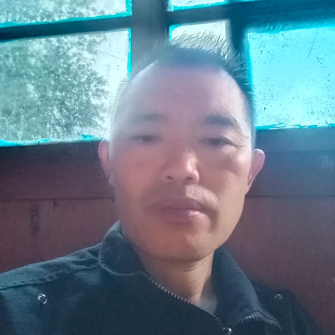 颜克华(盖陶瓷瓦)