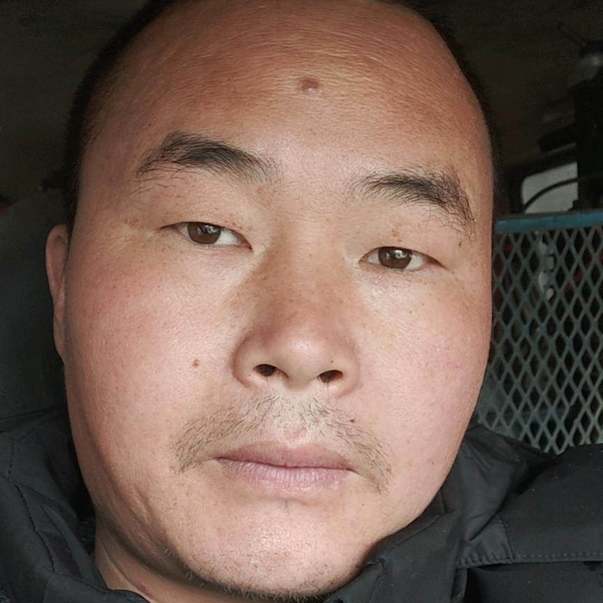 谢时斌