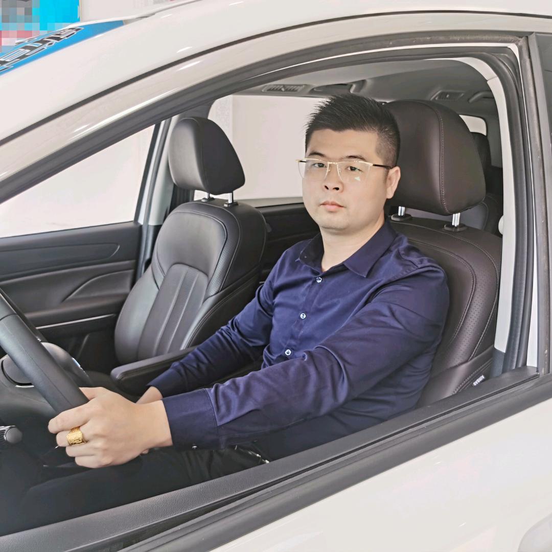 新田县《铭驰二手车》严选店