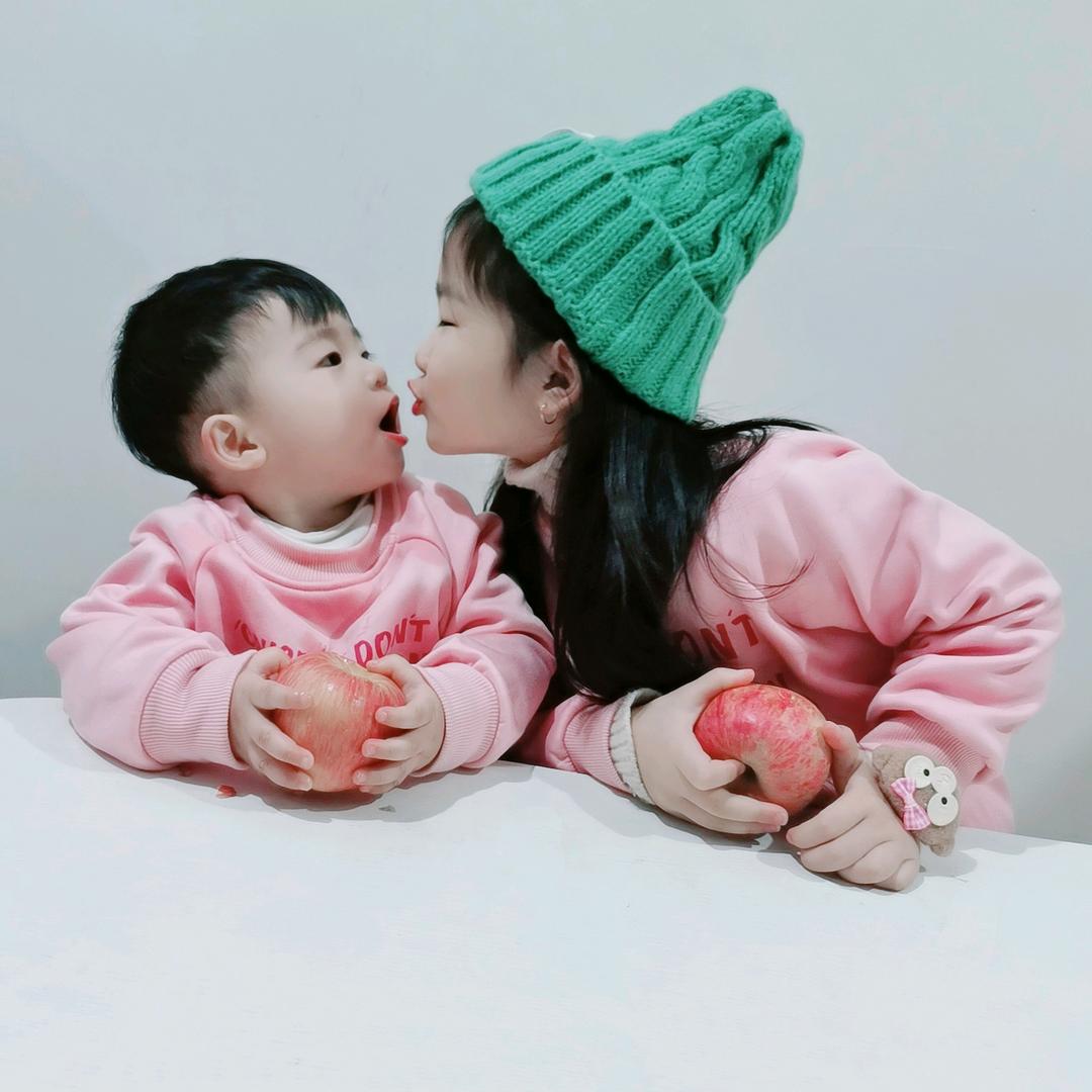 我是依依吖