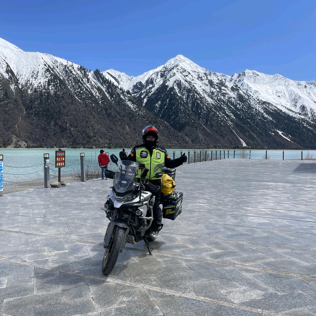 艾老二  （摩旅西藏）