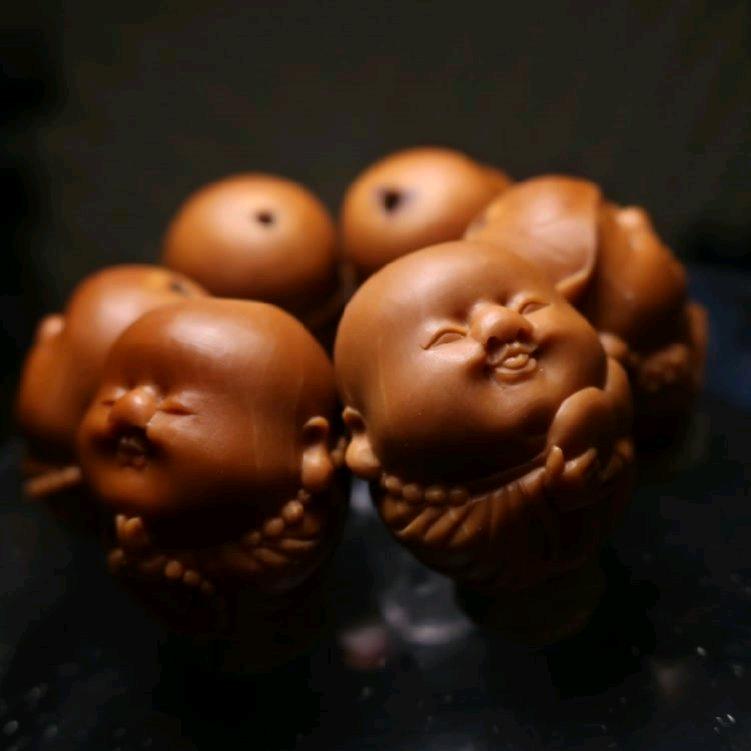 @核雕雕刻师--无名