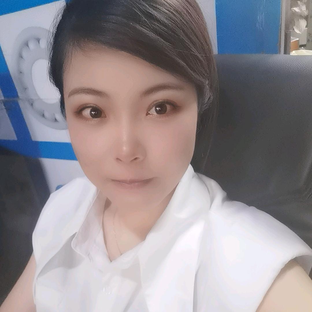 🍊小芳