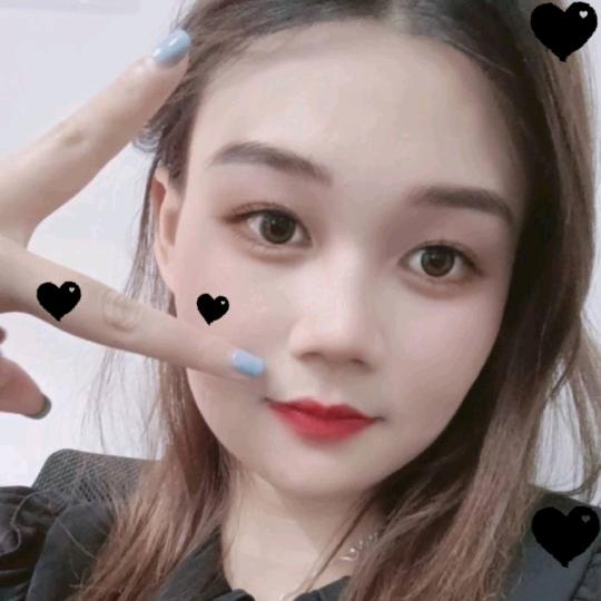 爱笑女孩