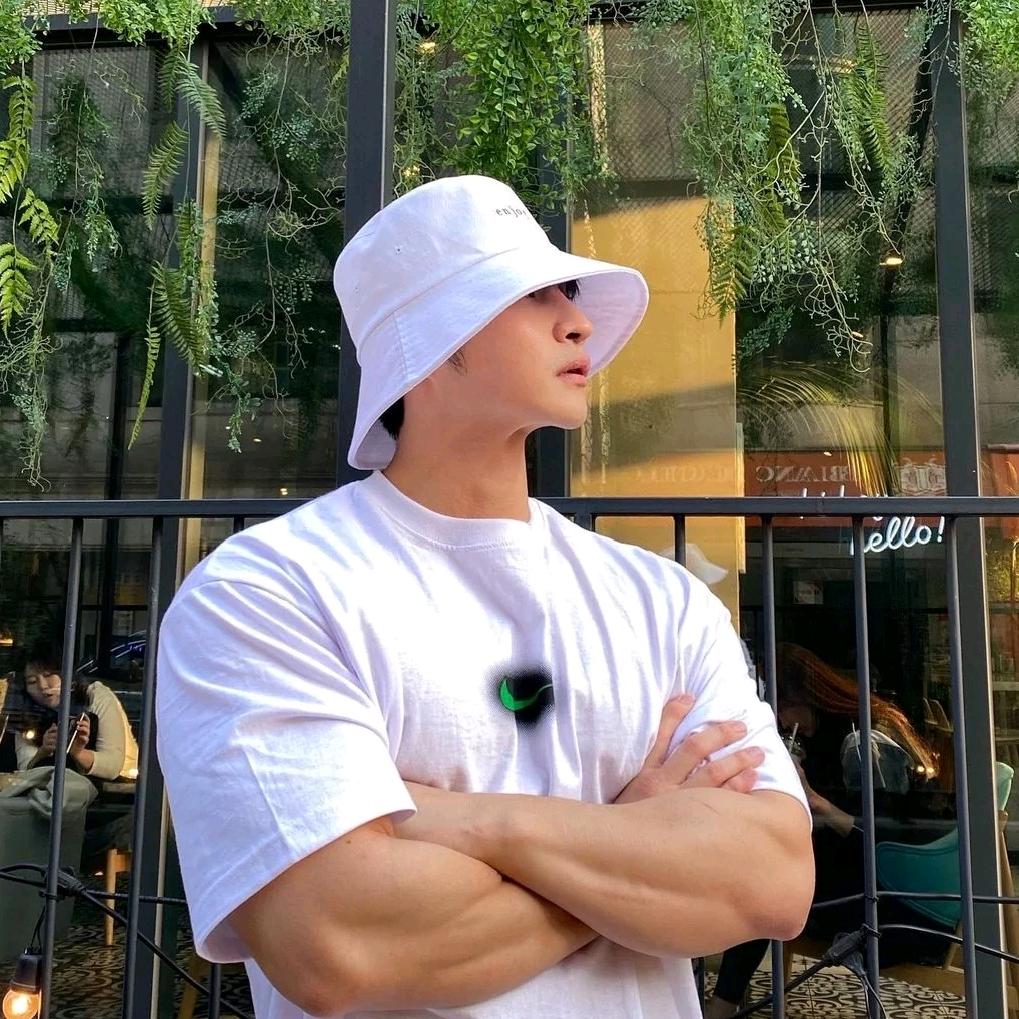 小明💰