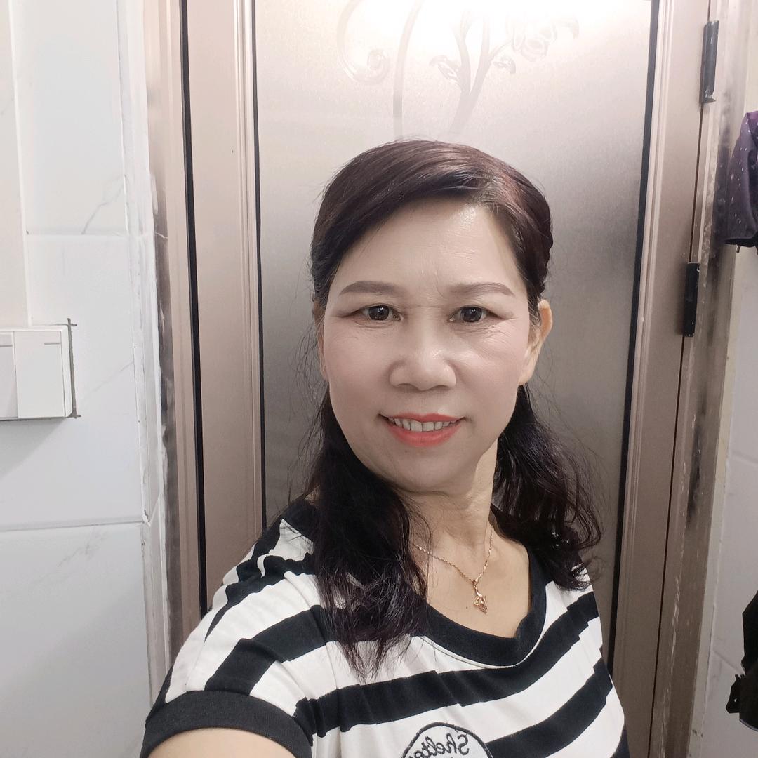 ( ｡• 👅 •｡｀)糖糖( ｡• ?