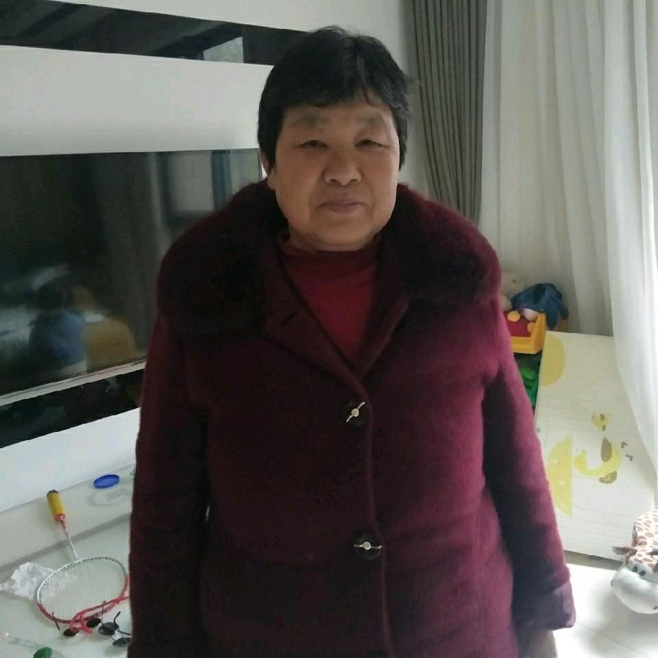 幸福MM 每天10点18开播