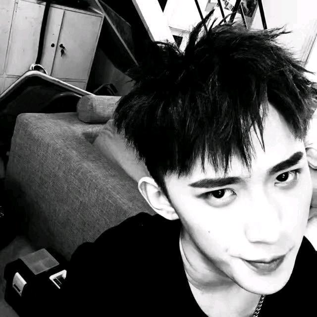 森屿暖树她笑似光