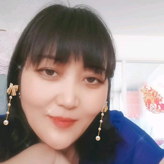花🌸好月圆