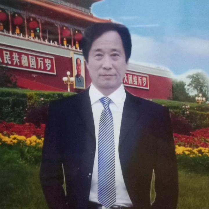 訾国松大型义演文艺下乡