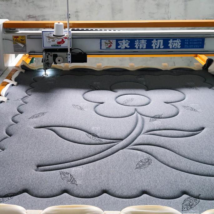 求精绗缝独立面机