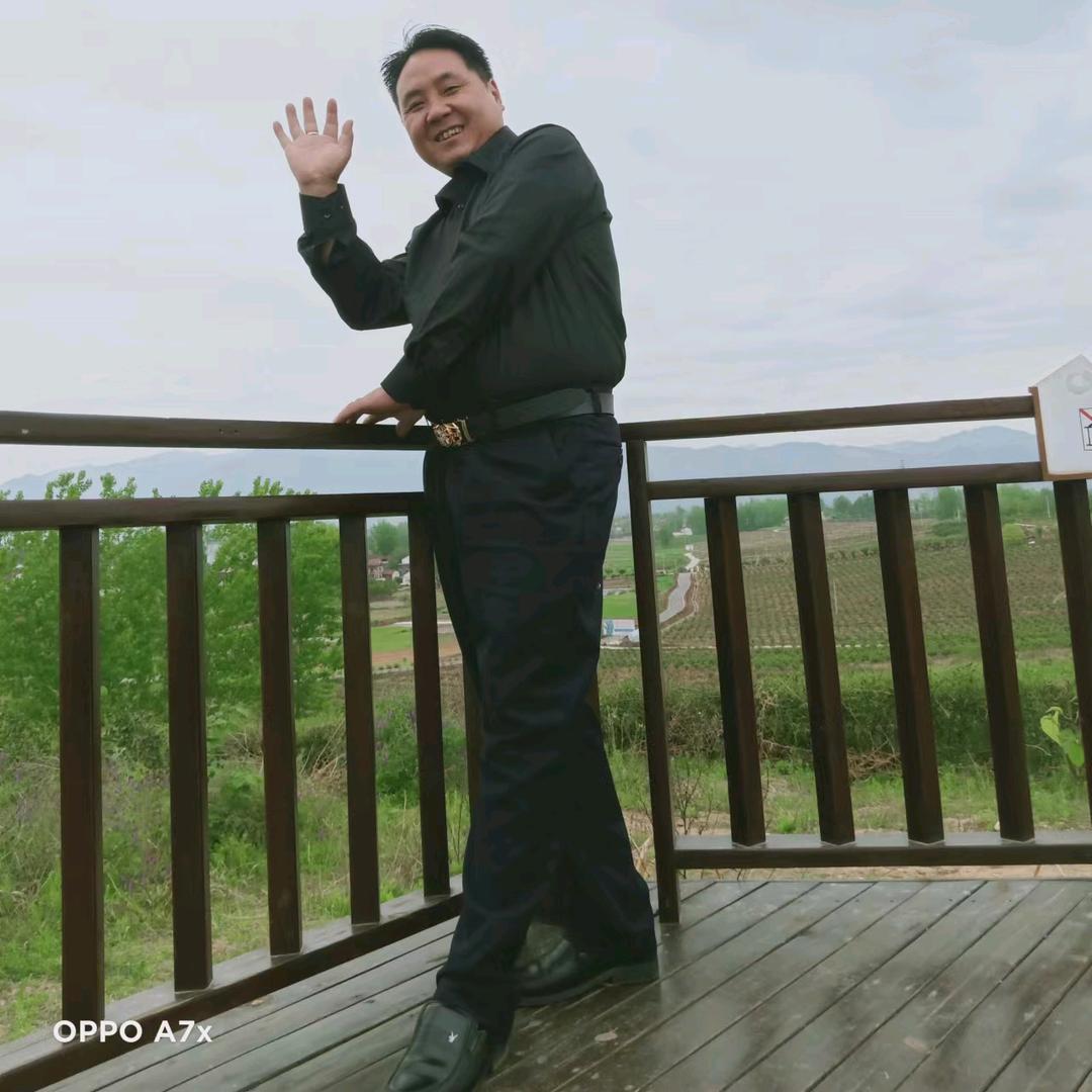 ((🌺快乐哥🌺))